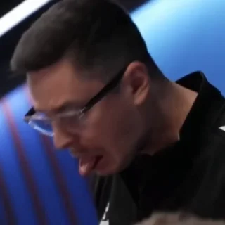 👅