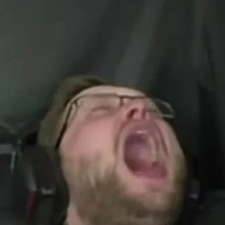 👀