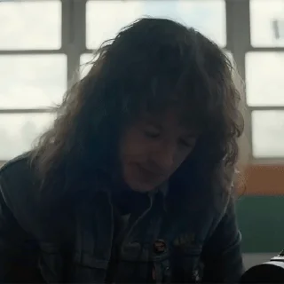 👀