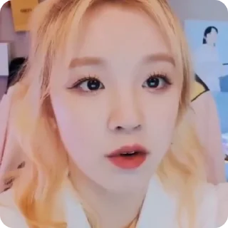 ⚡