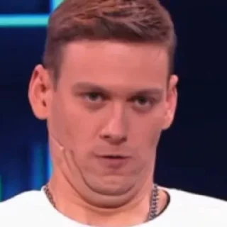 🗿