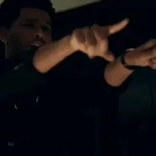 😐