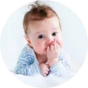 👶