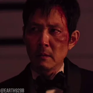 😠