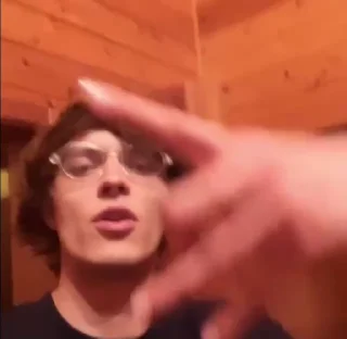 🤘
