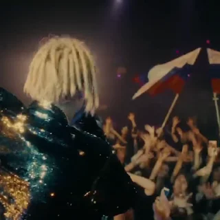 🎤