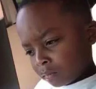 😑
