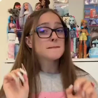✋