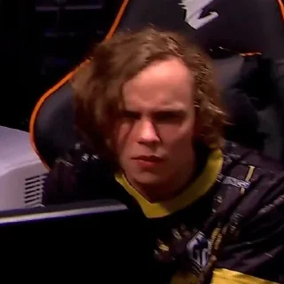 😐