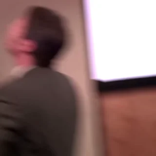 😳