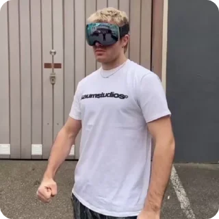 🥴