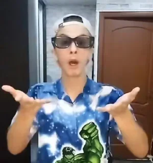 😧