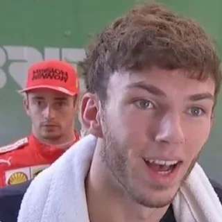 😮