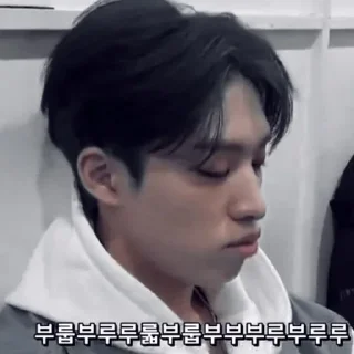 😞