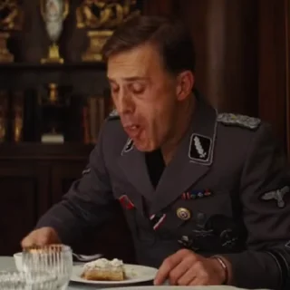 🍴