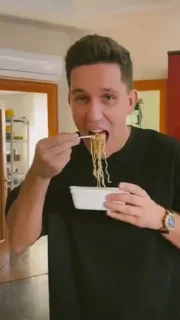 😏