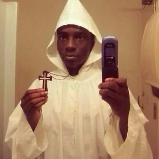 😐