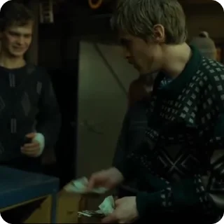 💰