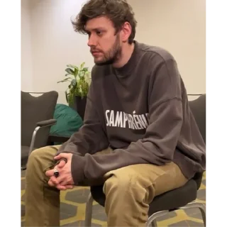 😔
