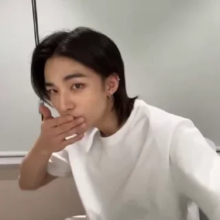 💋