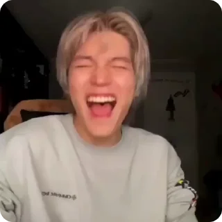 😂