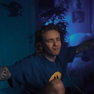 😎