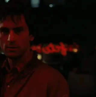 👹