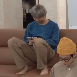 📱