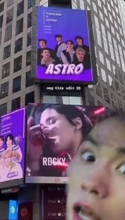 🤩
