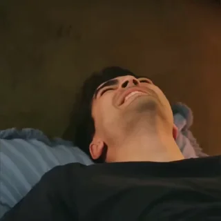 😂