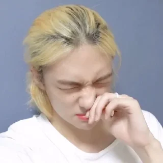 🤧