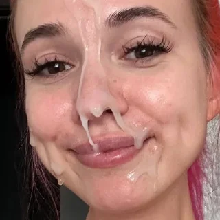 💋