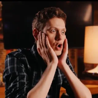 😮