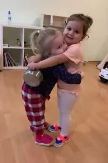 😘