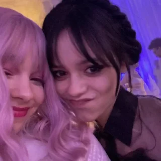 🥰