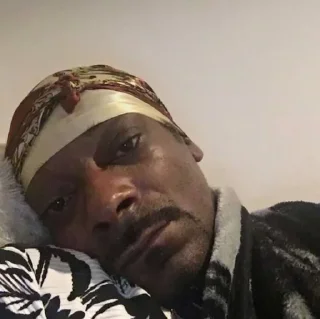 😐