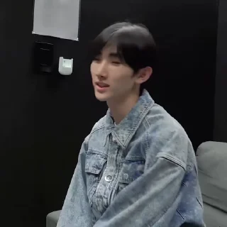 📎