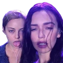 👩‍❤️‍👩
