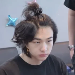 😶