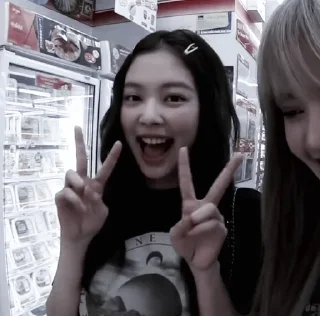 ✌️