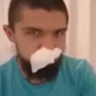 🥸