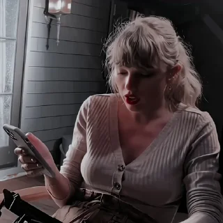 😐