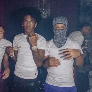 😐