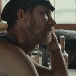 😐