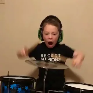 😔
