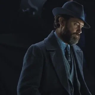 🎬
