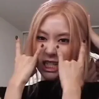 🤘