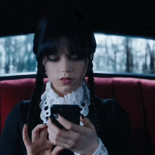 📱