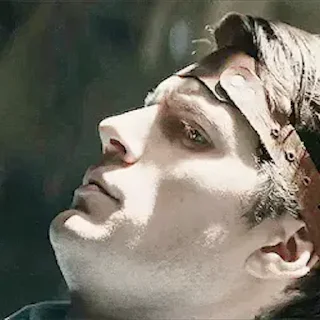 🤨