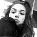 👸